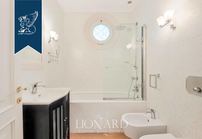 Image No.19-4 Bed Villa for sale