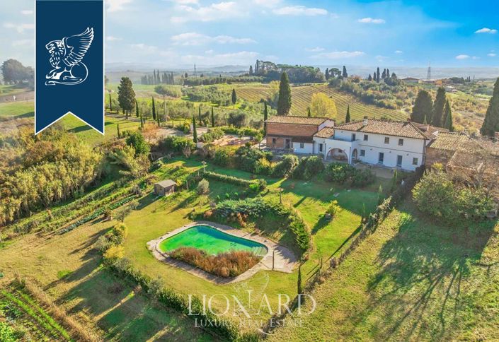 Image No.3-6 Bed Farmhouse for sale