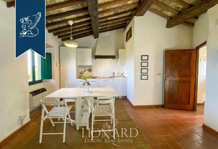 Image No.20-12 Bed Farmhouse for sale