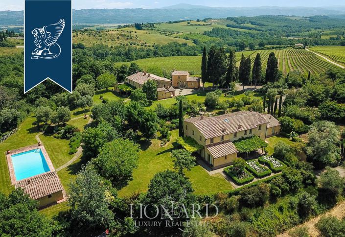 Image No.3-10 Bed Villa for sale