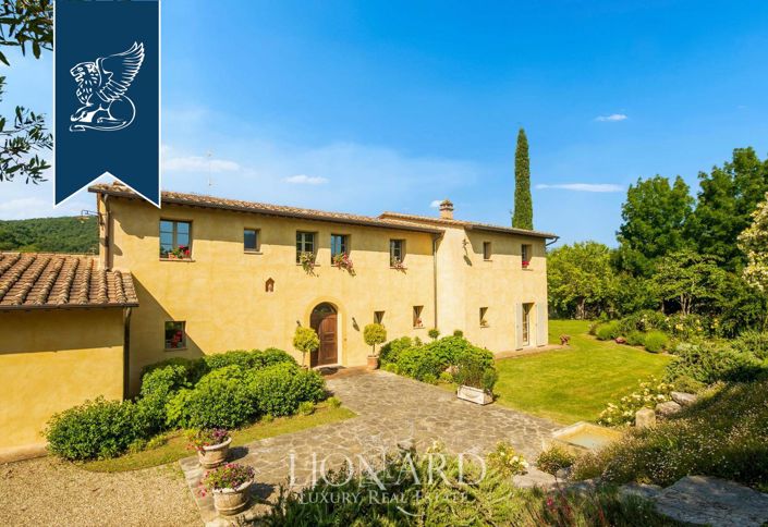 Image No.4-10 Bed Villa for sale