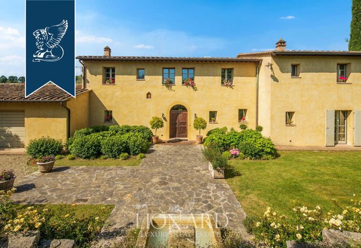 Image No.5-10 Bed Villa for sale