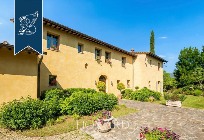 Image No.6-10 Bed Villa for sale