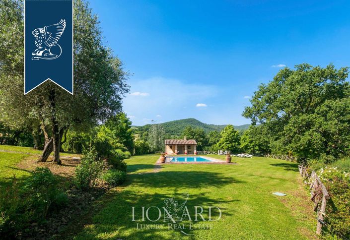 Image No.8-10 Bed Villa for sale