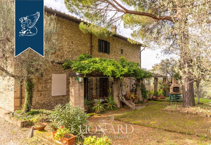 Image No.16-7 Bed Country House for sale