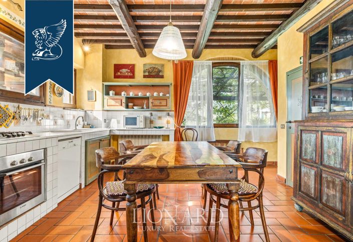 Image No.19-7 Bed Country House for sale