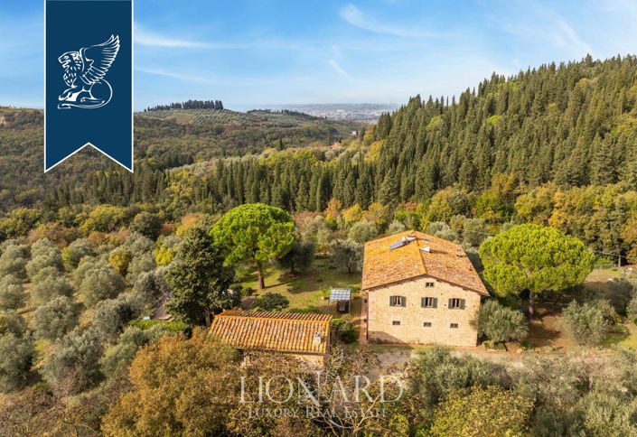 Image No.4-7 Bed Country House for sale