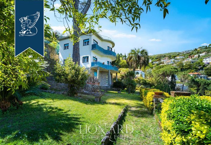 Image No.2-Villa de 7 chambres à vendre à Rapallo