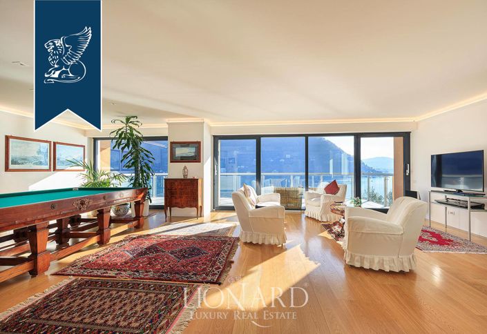 Image No.10-6 Bed Villa for sale