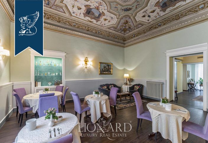 Image No.2-7 Bed Hotel for sale