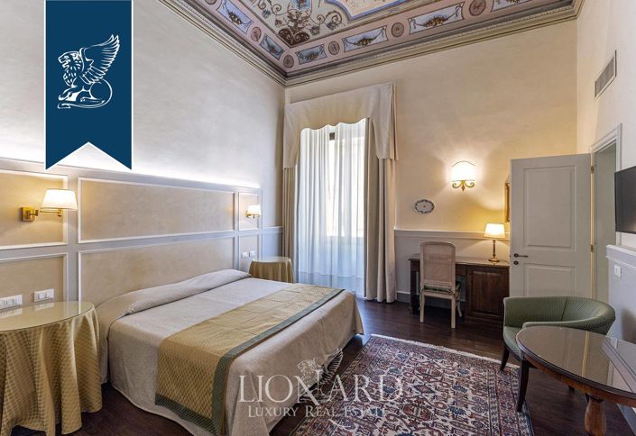 Image No.20-7 Bed Hotel for sale