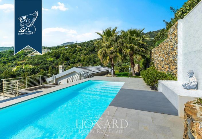 Image No.5-Villa for sale