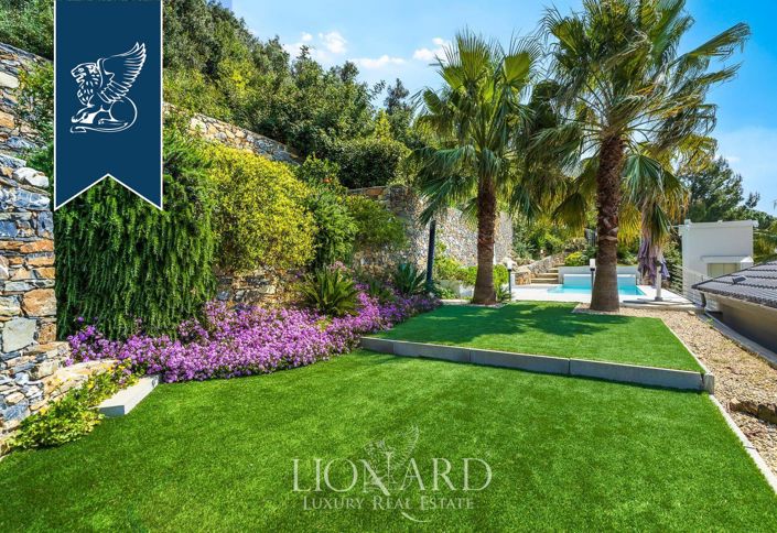 Image No.9-Villa for sale