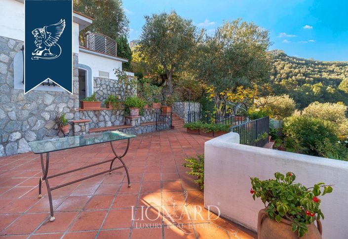 Image No.6-Villa de 7 chambres à vendre à Massa Lubrense