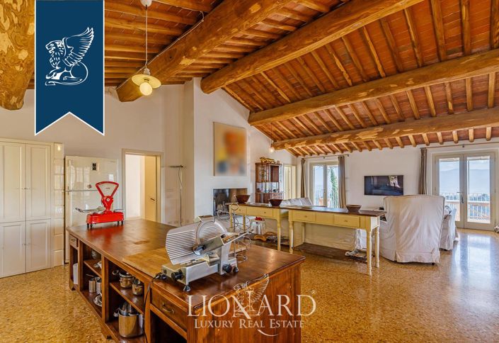 Image No.26-8 Bed Villa for sale