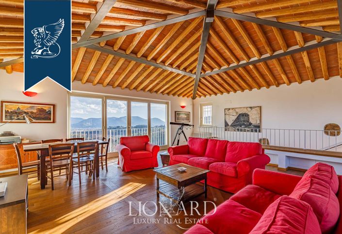 Image No.35-8 Bed Villa for sale