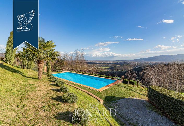 Image No.6-8 Bed Villa for sale