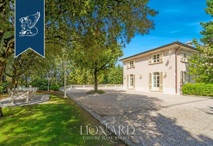 Image No.10-6 Bed Villa for sale