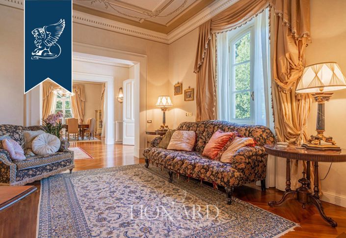 Image No.19-6 Bed Villa for sale