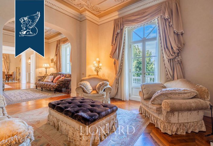 Image No.20-6 Bed Villa for sale