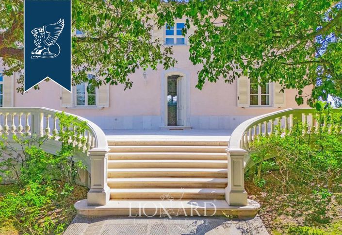 Image No.8-6 Bed Villa for sale