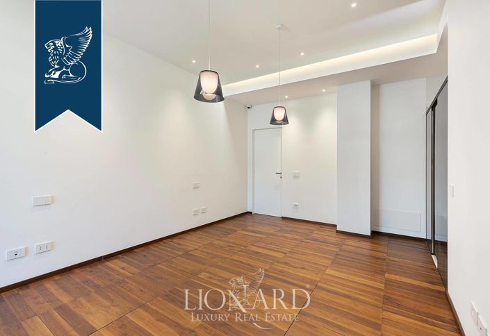 Image No.17-4 Bed Apartment for sale