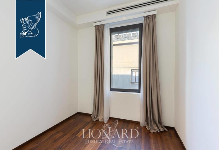 Image No.20-4 Bed Apartment for sale