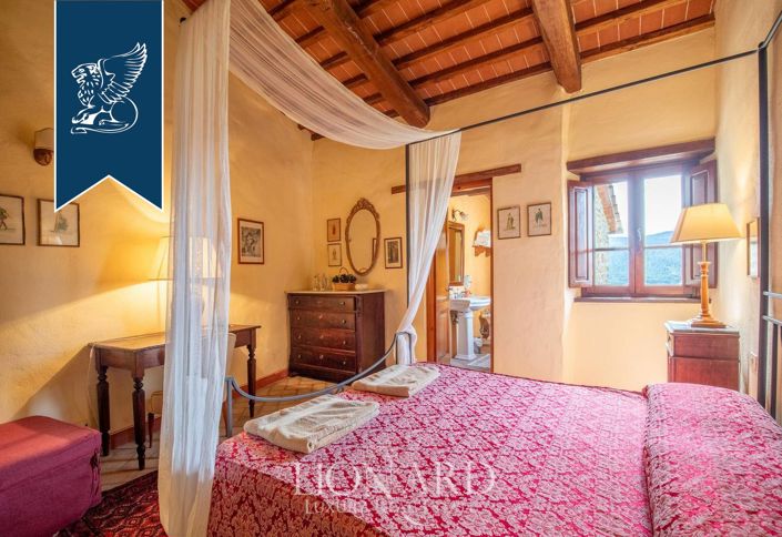 Image No.18-Ferme de 16 chambres à vendre à Capolona