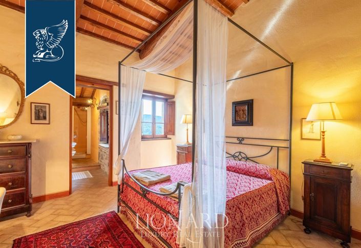 Image No.19-Ferme de 16 chambres à vendre à Capolona