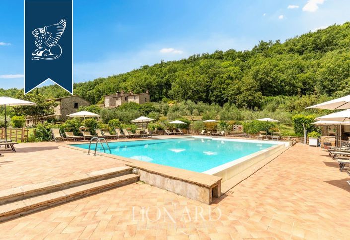 Image No.4-Ferme de 16 chambres à vendre à Capolona