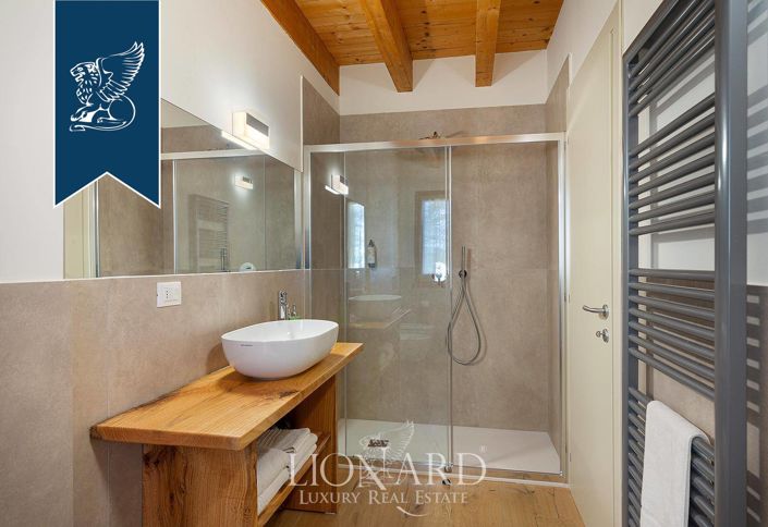 Image No.16-Ferme de 9 chambres à vendre à Bergame