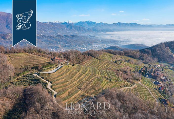 Image No.2-Ferme de 9 chambres à vendre à Bergame