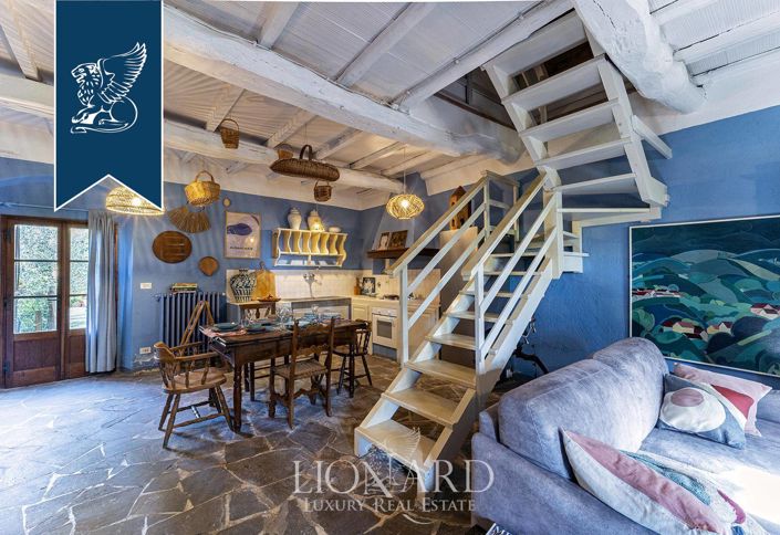 Image No.10-9 Bed Villa for sale