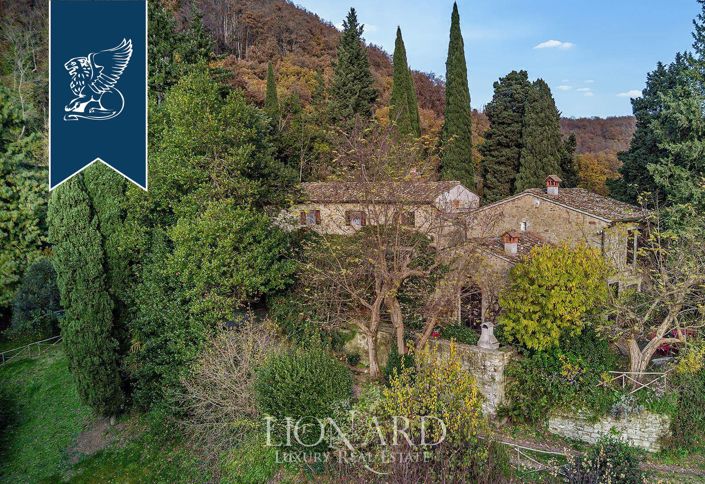 Image No.3-9 Bed Villa for sale