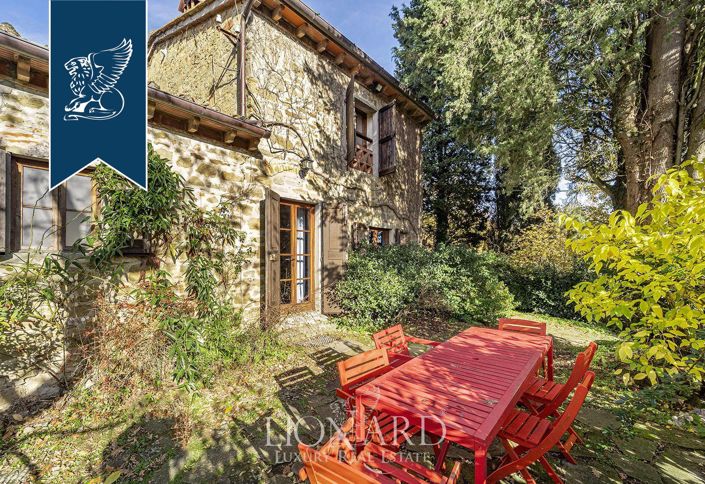 Image No.6-9 Bed Villa for sale