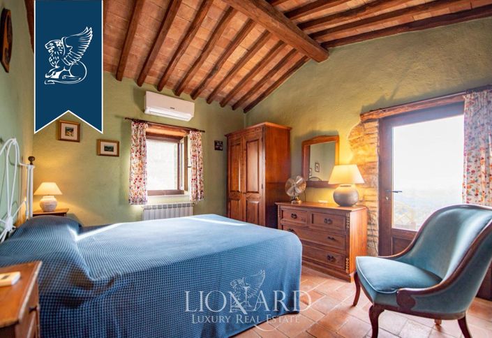 Image No.19-Maison de campagne de 6 chambres à vendre à Scansano
