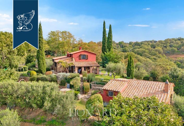 Image No.2-Maison de campagne de 6 chambres à vendre à Scansano