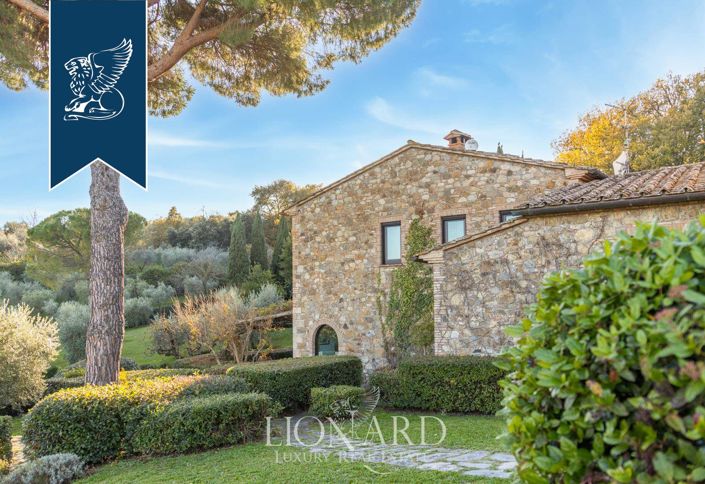 Image No.6-Maison de campagne de 8 chambres à vendre à Cetona