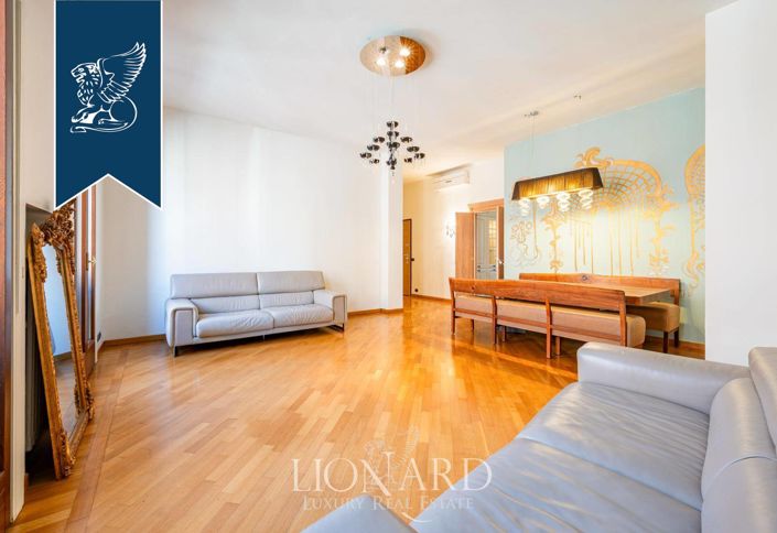 Image No.2-4 Bed Apartment for sale