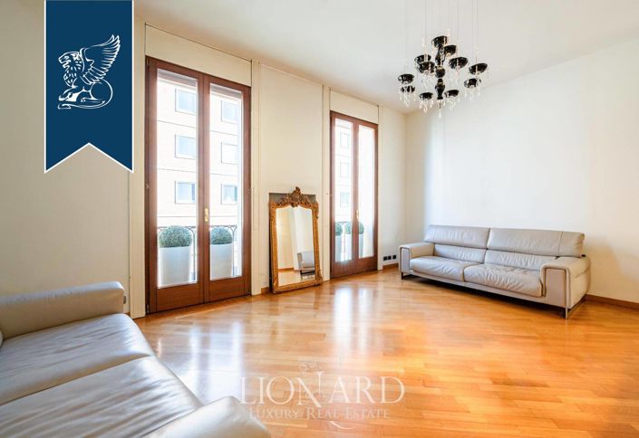 Image No.3-4 Bed Apartment for sale