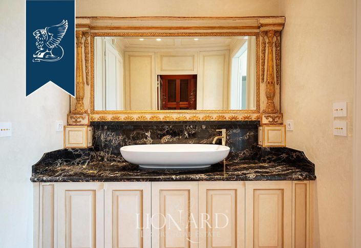 Image No.22-6 Bed Apartment for sale