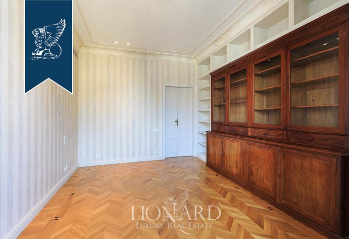 Image No.24-6 Bed Apartment for sale