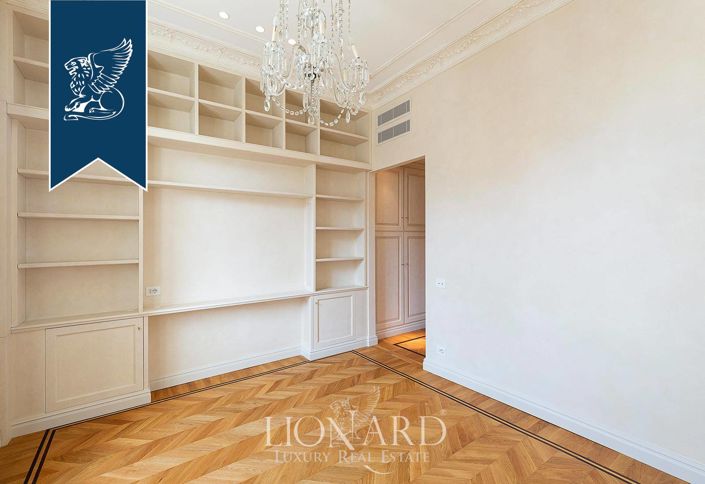 Image No.26-6 Bed Apartment for sale