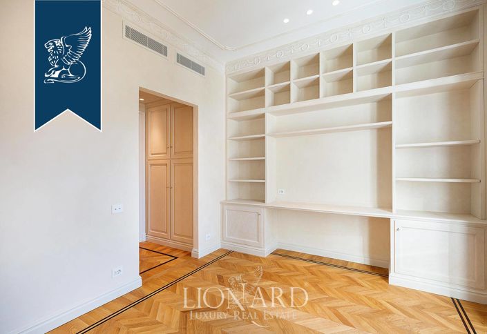 Image No.38-6 Bed Apartment for sale