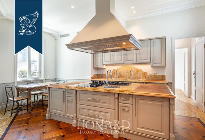 Image No.41-6 Bed Apartment for sale