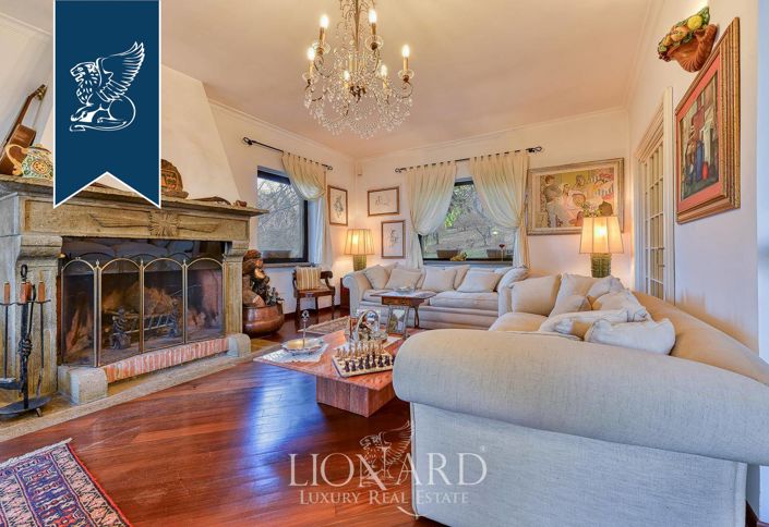 Image No.14-5 Bed Villa for sale