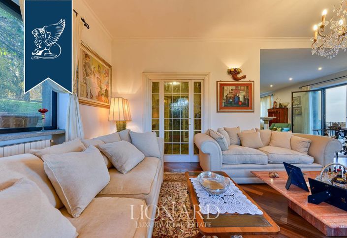 Image No.15-5 Bed Villa for sale