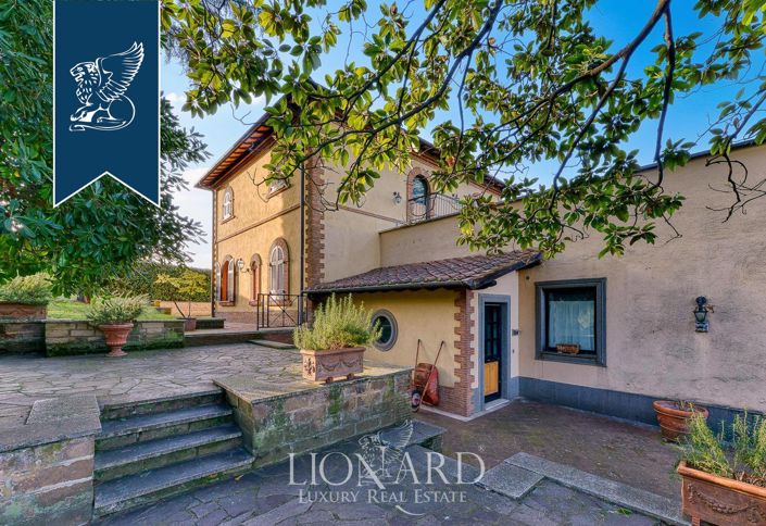 Image No.7-5 Bed Villa for sale