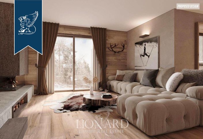 Image No.2-4 Bed Villa for sale