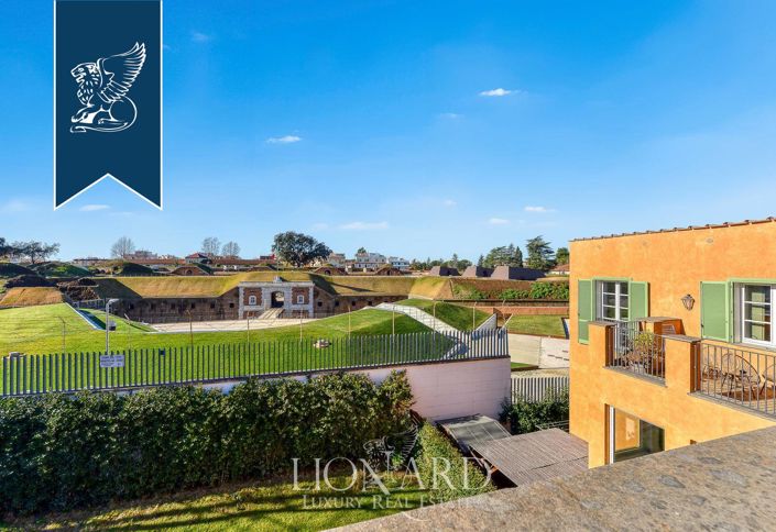 Image No.11-6 Bed Apartment for sale